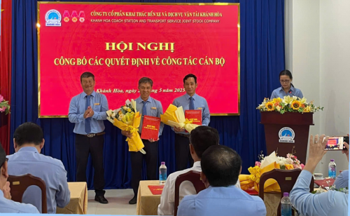 Điều chuyển và bổ nhiệm chức vụ Giám đốc Bến xe Ninh Hòa và chức vụ Phó Trưởng phòng Kế hoạch - Kinh doanh