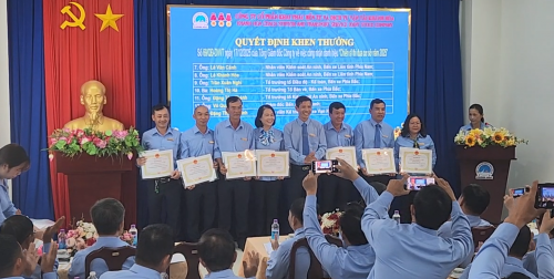 HỘI NGHỊ TỔNG KẾT THỰC HIỆN NHIỆM VỤ SXKD, CÔNG TÁC KHEN THƯỞNG NĂM 2025 CỦA CÔNG TY CP KHAI THÁC BẾN XE VÀ DỊCH VỤ VẬN TẢI KHÁNH HÒA